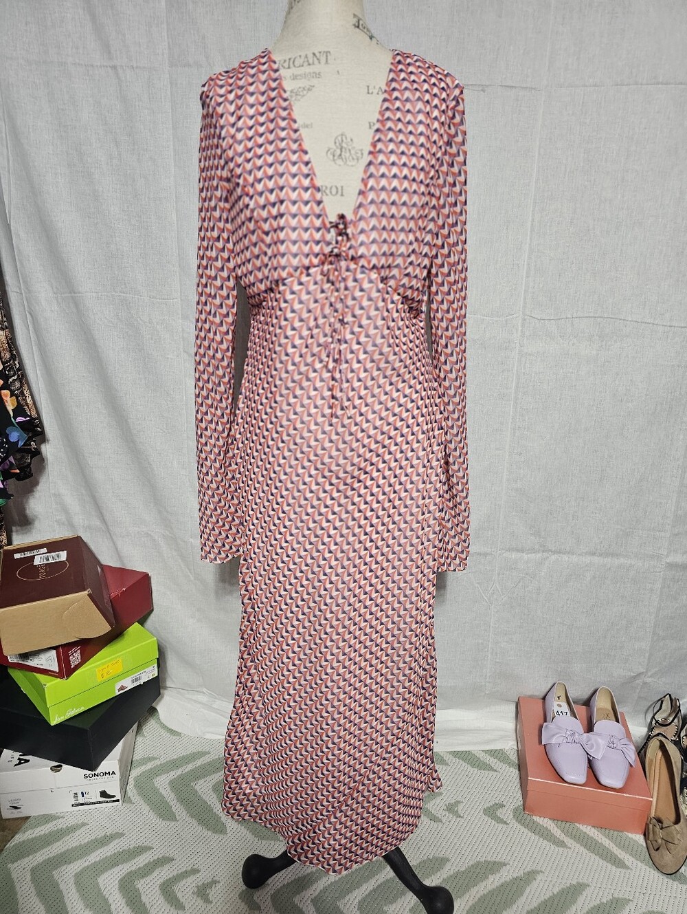 ASOS Curve Pink & White Geometric V‑Neck Tie Midi Dress